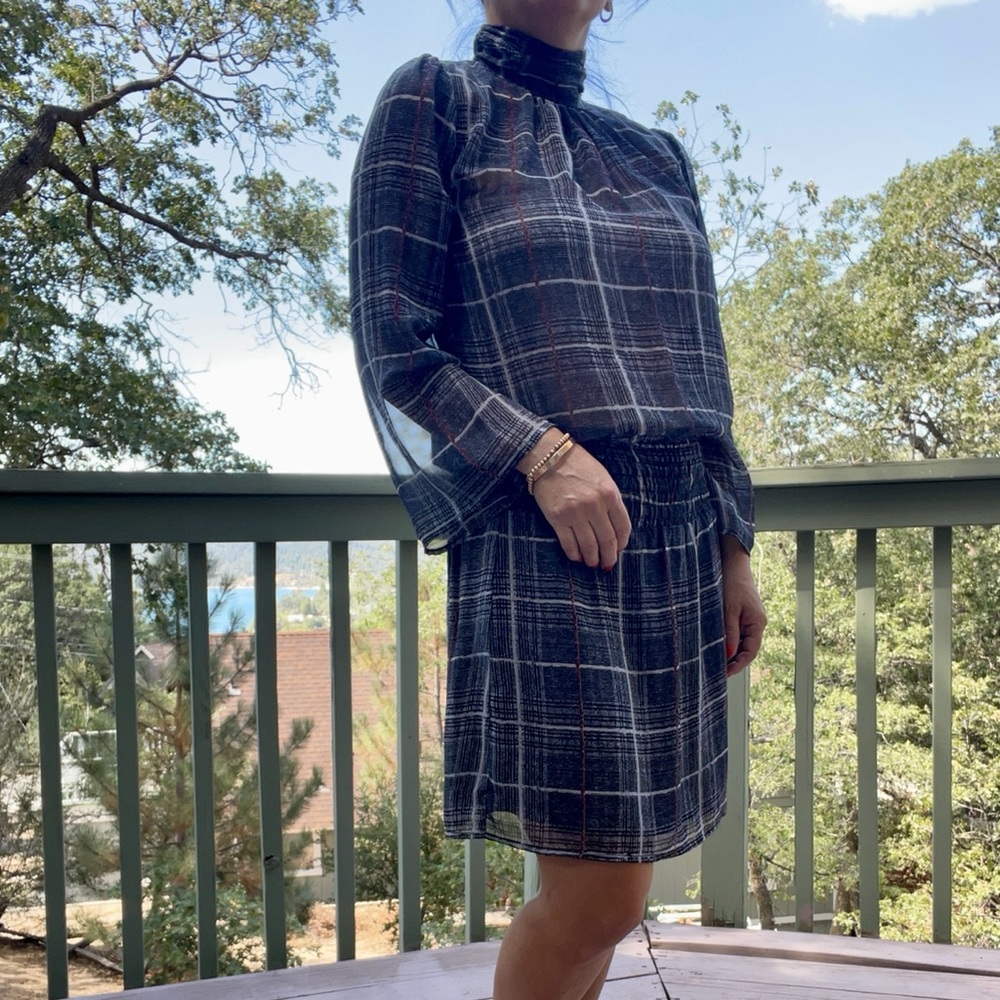 Veronica M Size "XS"  Plaid